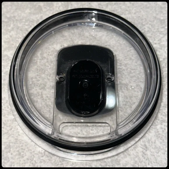 🔥🧊YETI Black Stainless Steel 20oz Tumbler with Lid. One Owner. A- condition. 👌🏼 - Picture 12 of 16